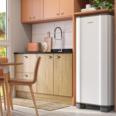 Geladeira/Refrigerador Esmaltec 1 Porta Branca 245L Roc31 Pro Geladeira/Refrigerador Esmaltec 1 Porta Branca 245L Roc31 Pro